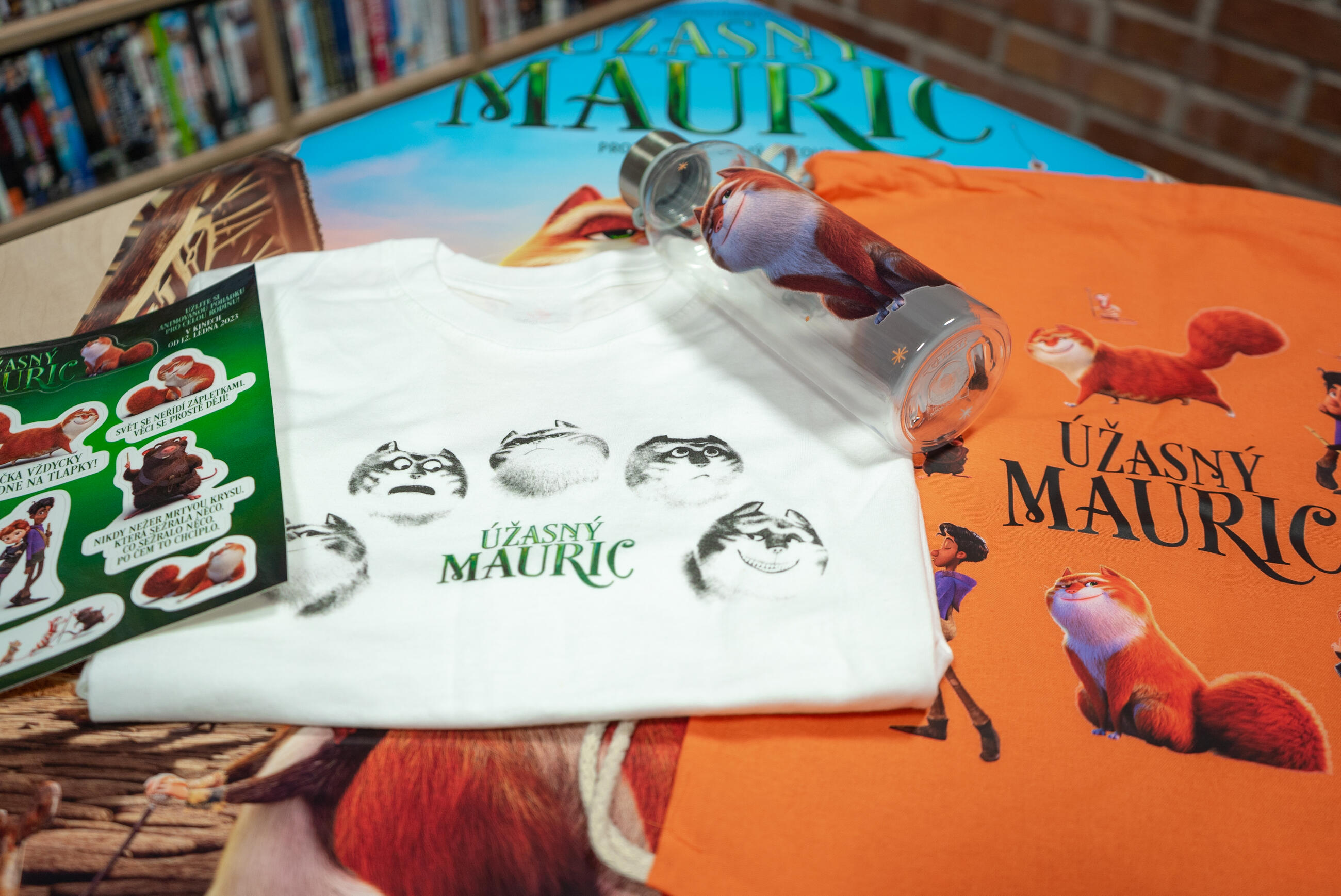 Filmový merch Úžasný Mauric