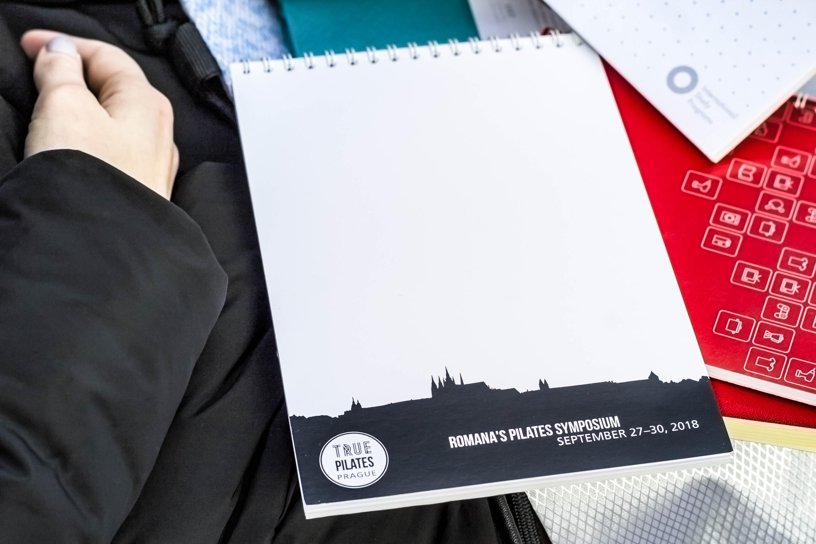 Blok s kroužkovou vazbou