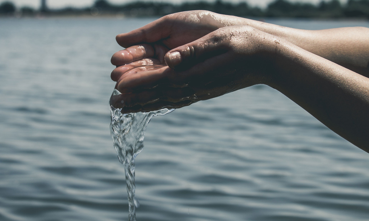 5 a jeden způsob, jak a proč šetřit vodou v reklamních předmětech