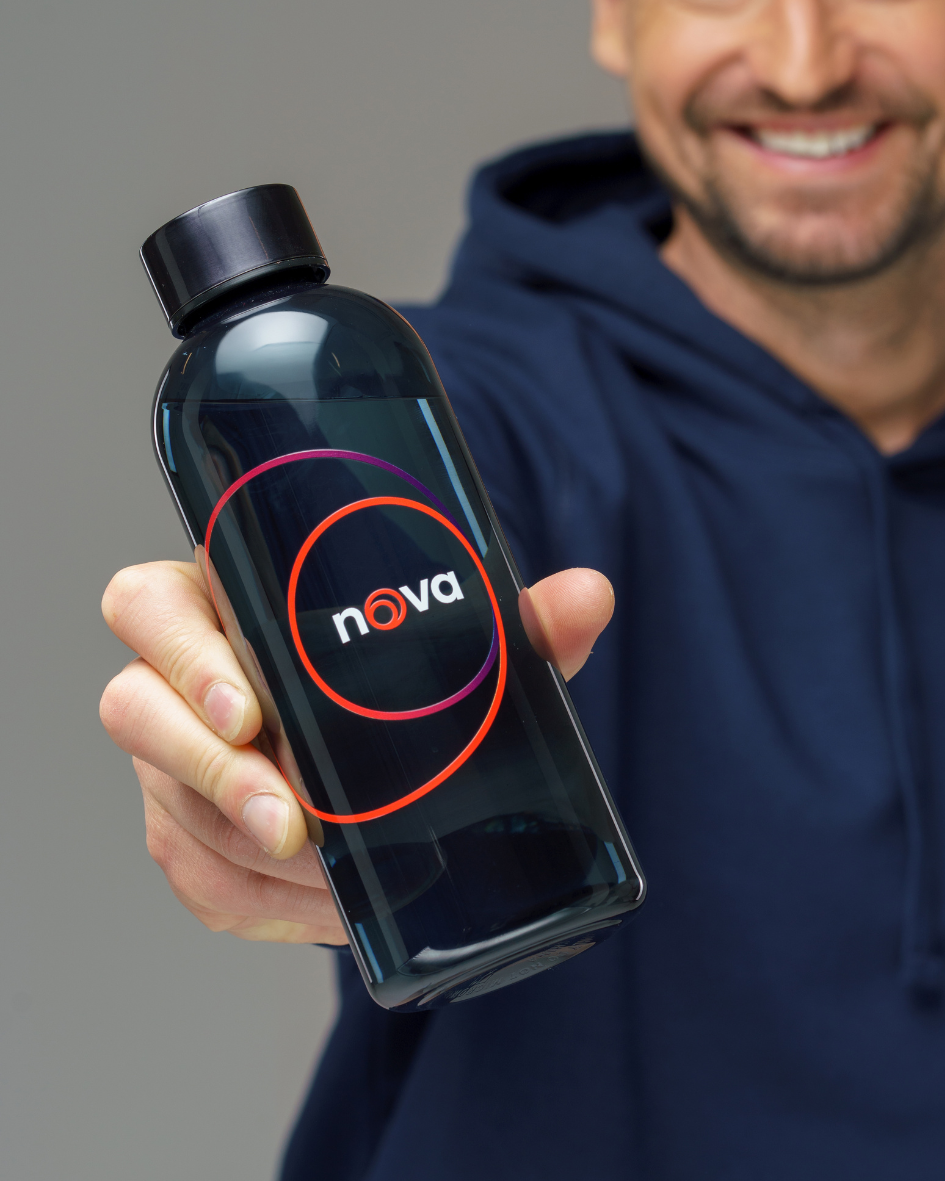 Klasické lahve na vodu