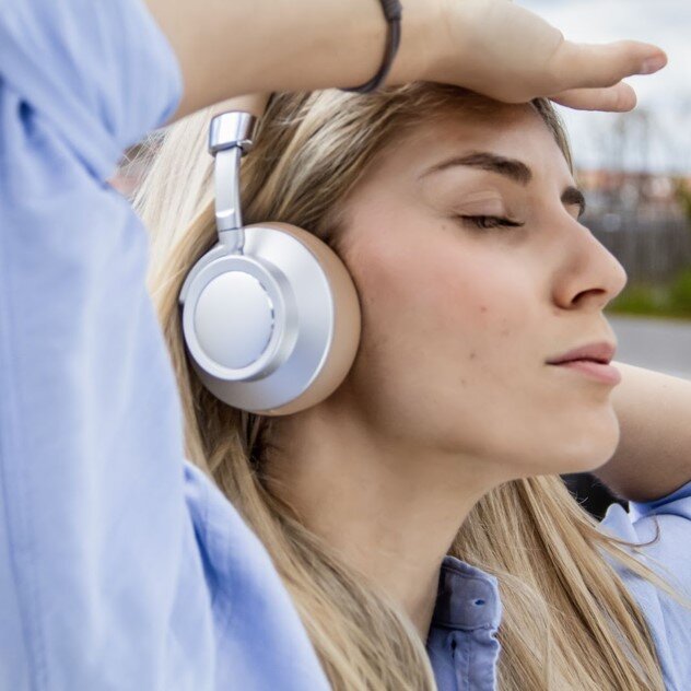 Reklamní sluchátka a reproduktory