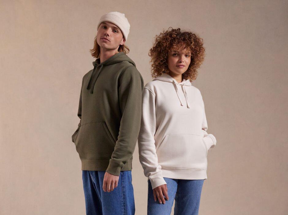 (Drummer 2.0 nabízíme v 19 barvách.)